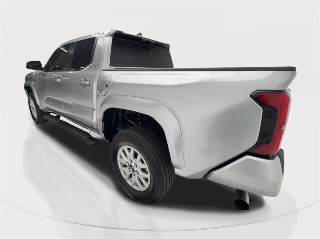 2025 Toyota Tacoma SR5 photo 10