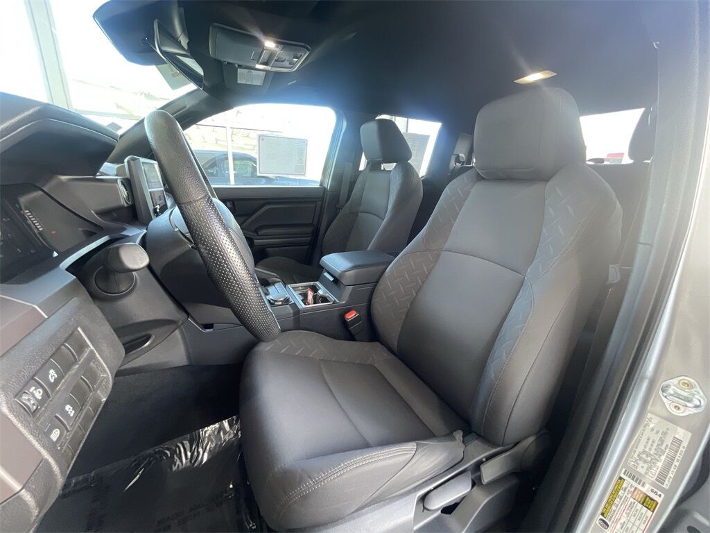 2025 Toyota Tacoma SR5 Petaluma CA