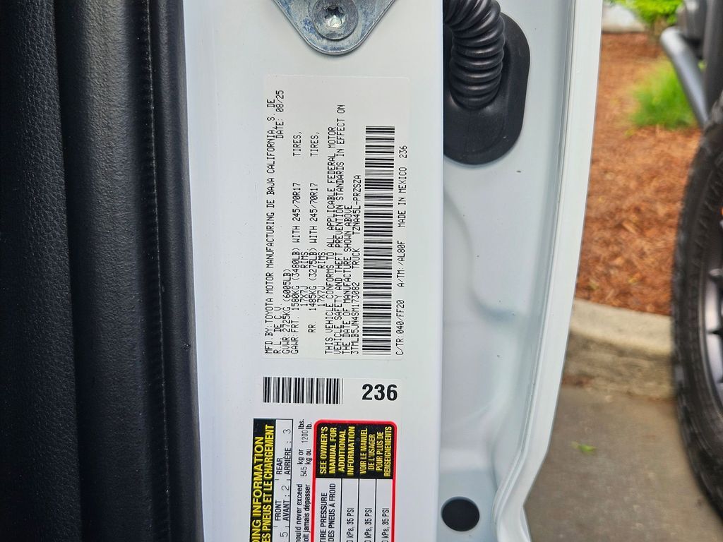 2025 Toyota Tacoma SR5 Gresham OR