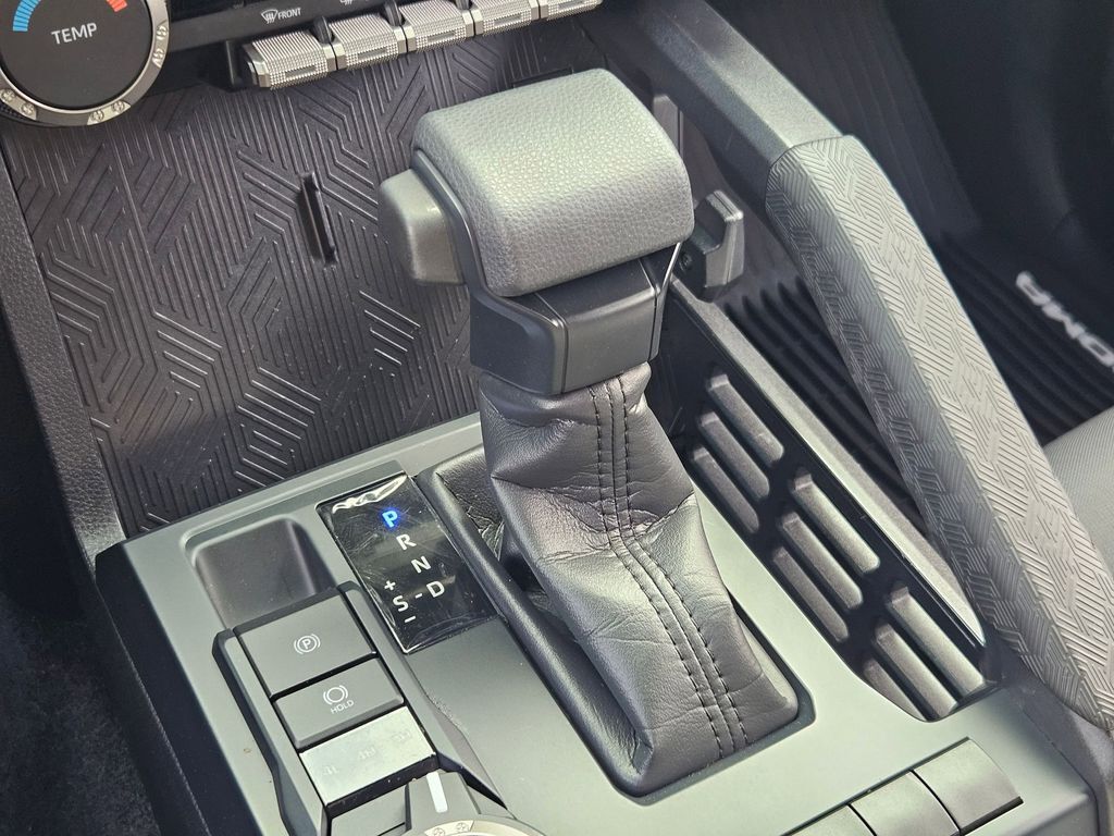 2025 Toyota Tacoma SR5 Gresham OR