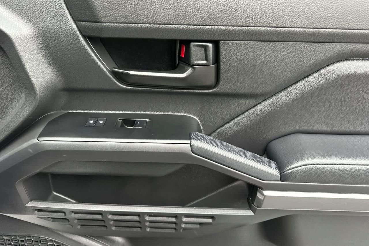 2025 Toyota Tacoma SR5 Roseville CA