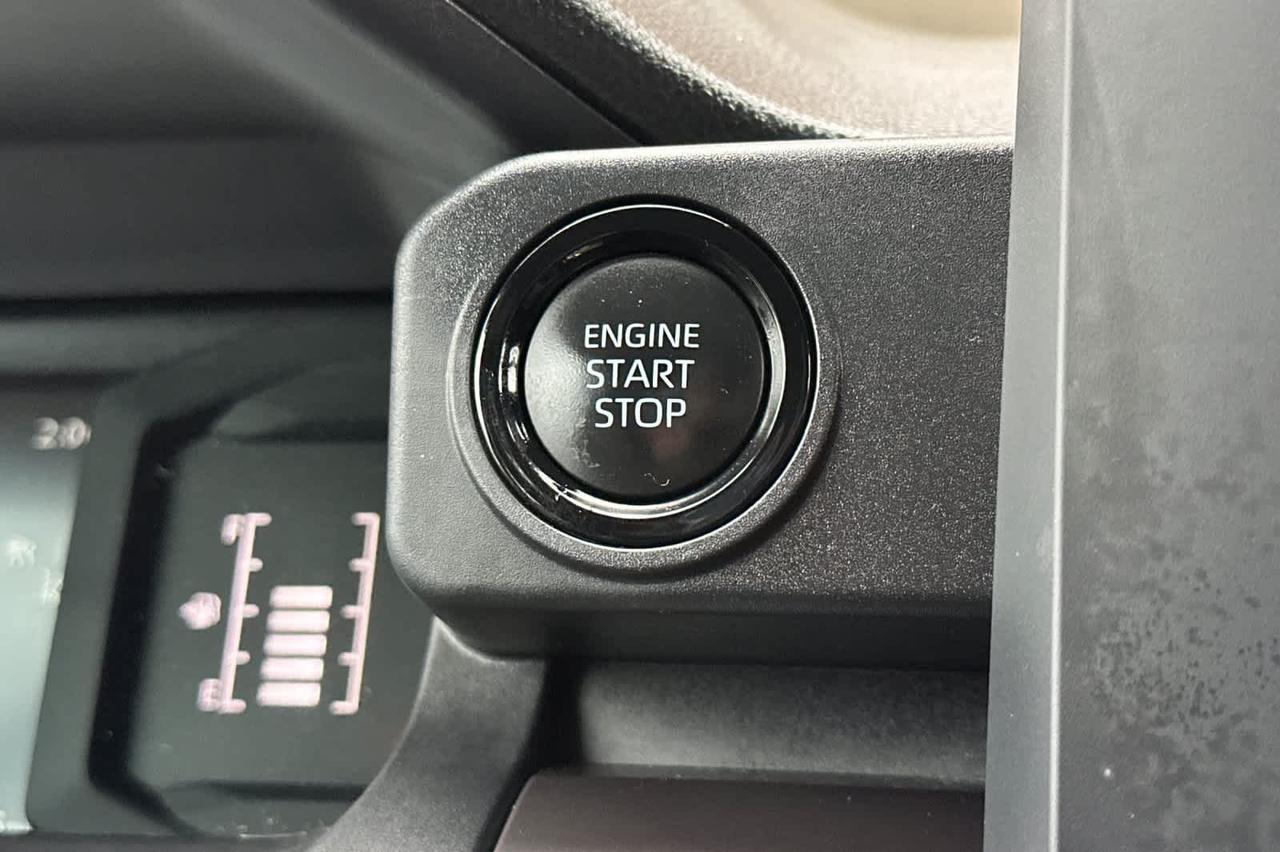 2025 Toyota Tacoma SR5 Roseville CA