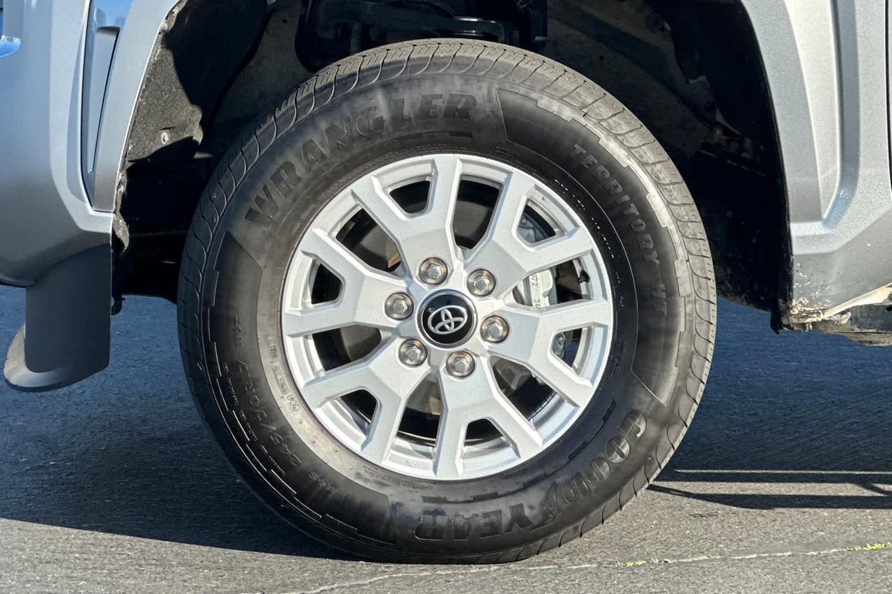 2025 Toyota Tacoma SR5 Roseville CA