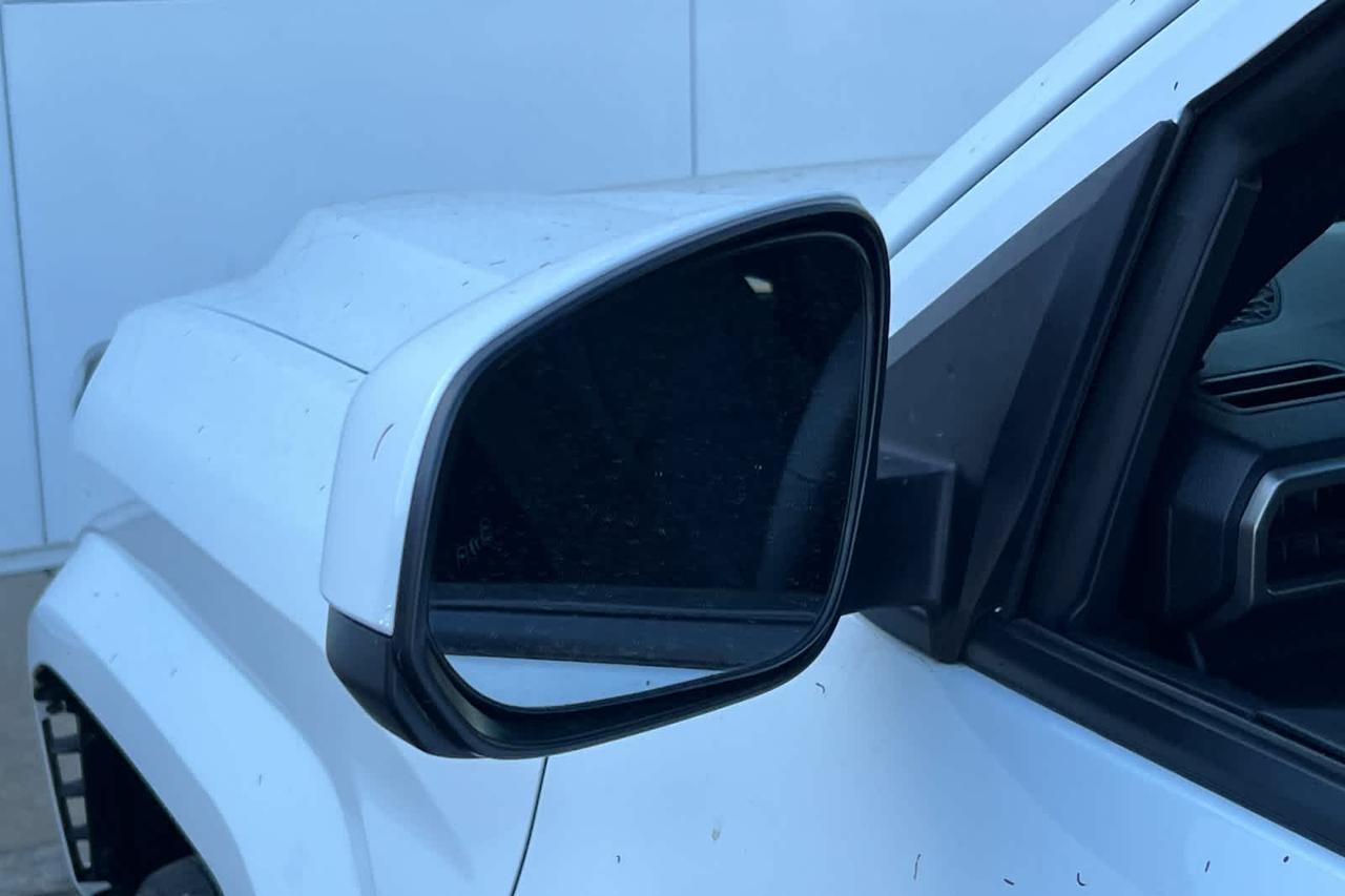 2025 Toyota Tacoma SR5 Roseville CA