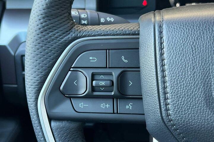 2025 Toyota Tacoma SR5 Roseville CA
