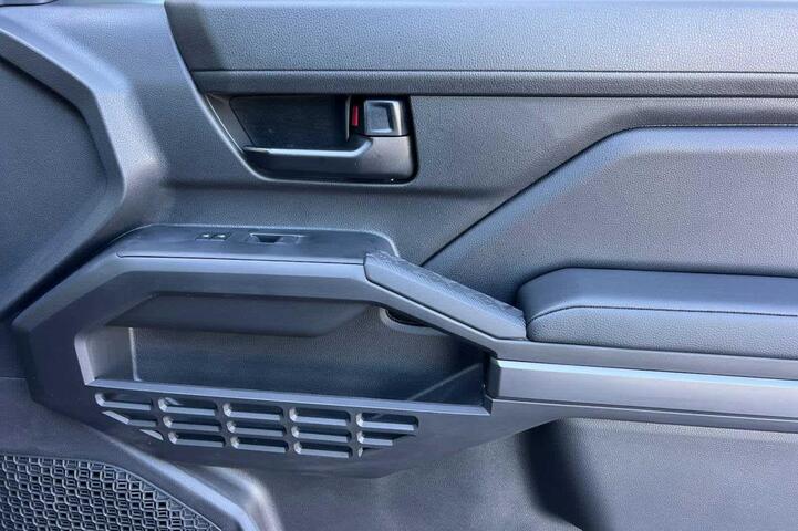 2025 Toyota Tacoma SR5 Roseville CA