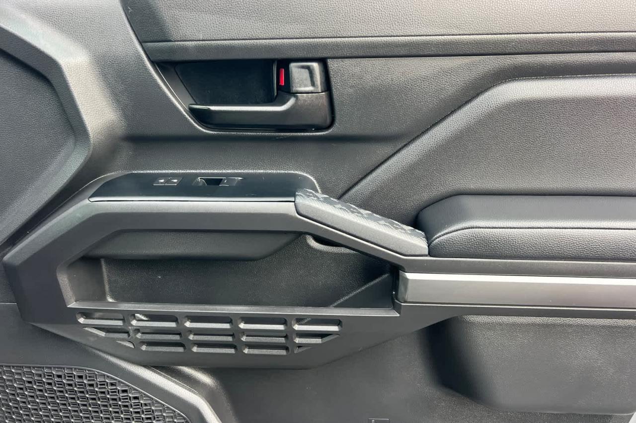 2025 Toyota Tacoma SR5 Roseville CA