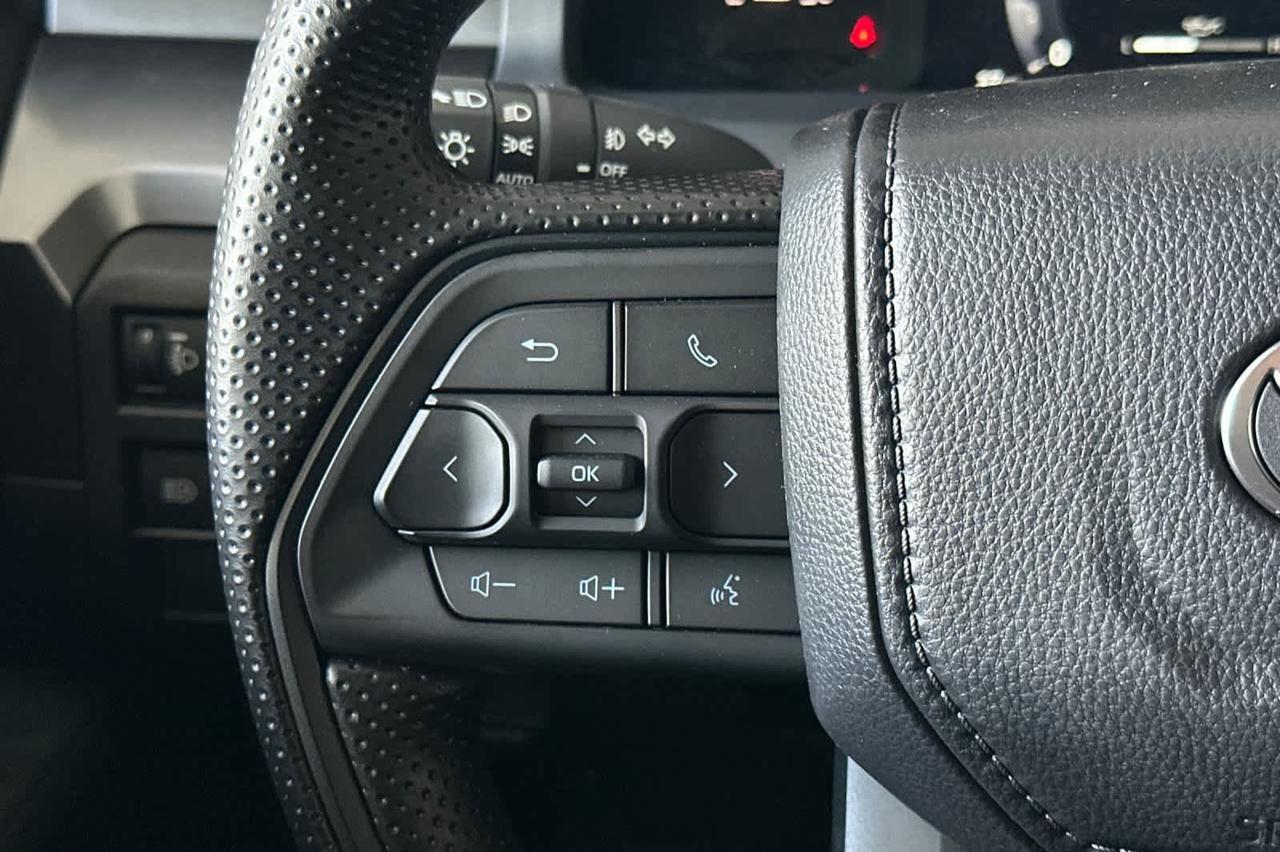 2025 Toyota Tacoma SR5 Roseville CA