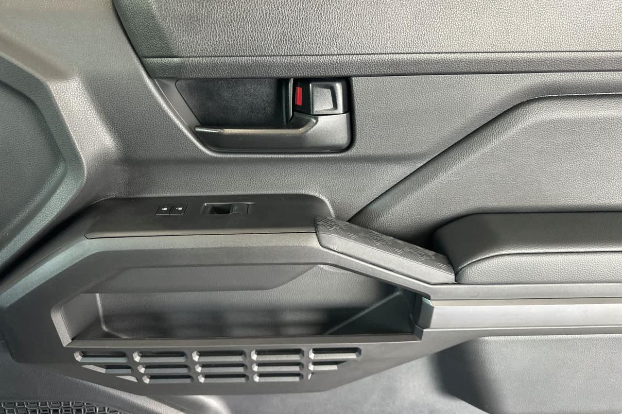 2025 Toyota Tacoma SR5 Roseville CA