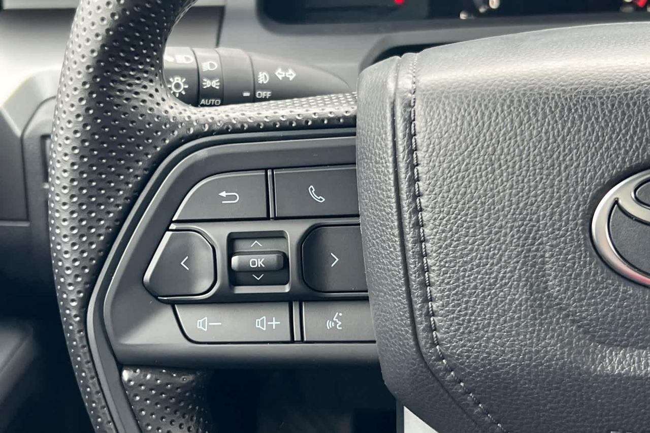 2025 Toyota Tacoma SR5 Roseville CA