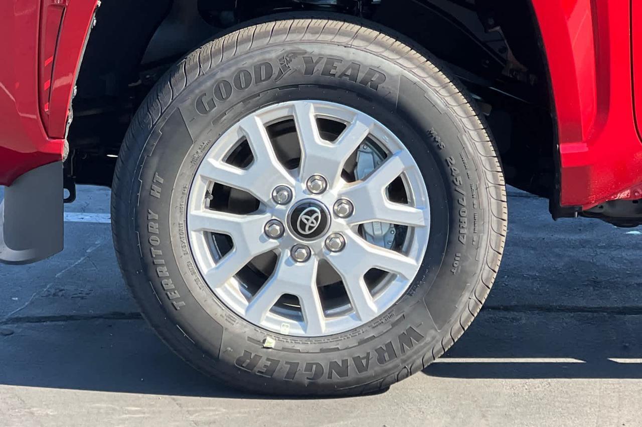 2025 Toyota Tacoma SR5 Roseville CA