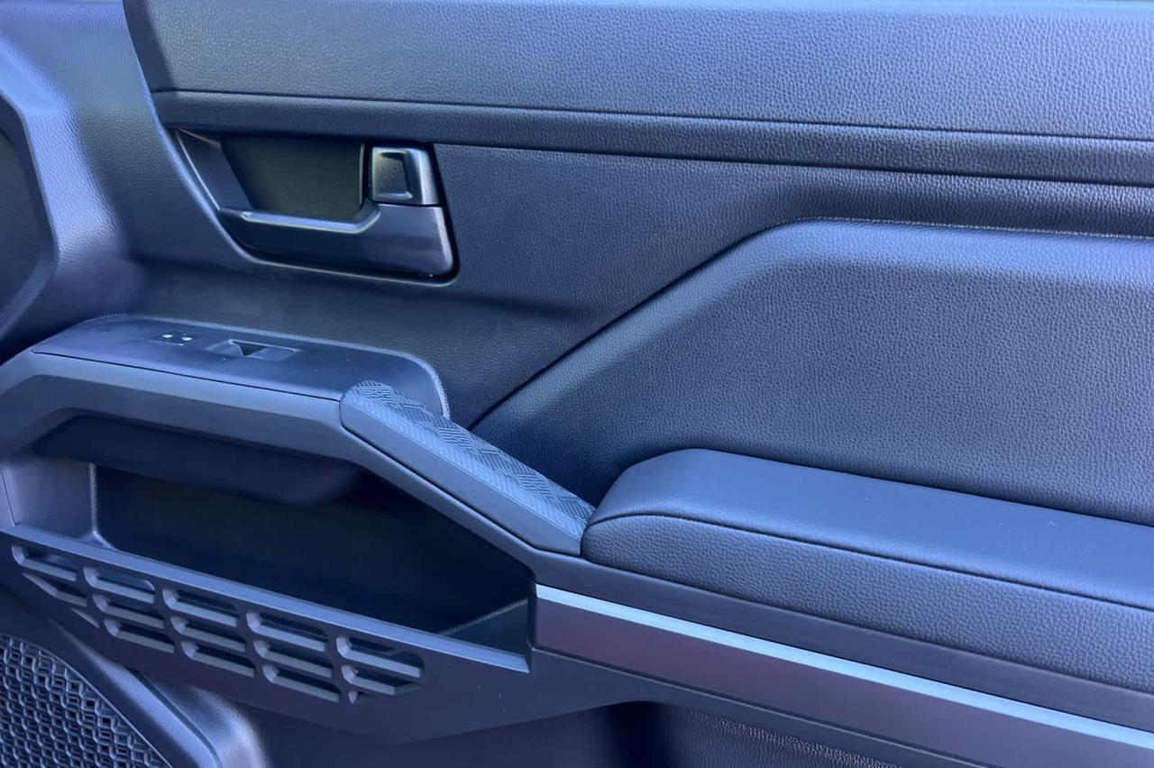 2025 Toyota Tacoma SR5 Roseville CA