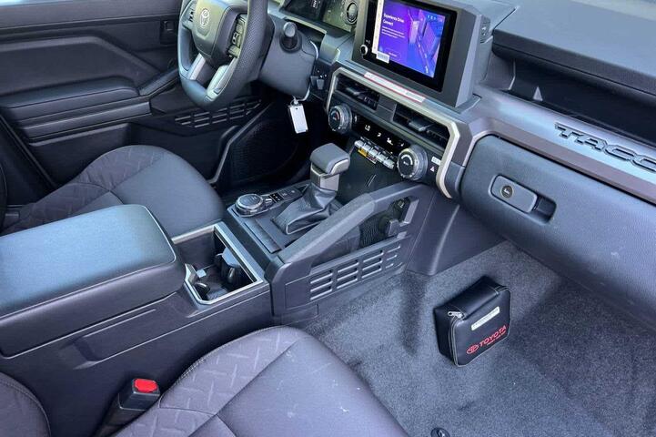 2025 Toyota Tacoma SR5 Roseville CA