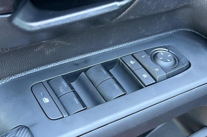 2025 Toyota Tacoma SR5 Roseville CA