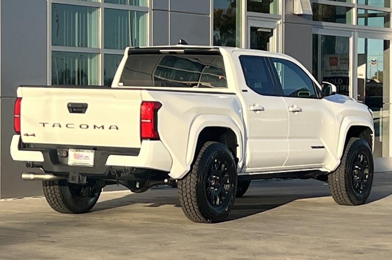 2025 Toyota Tacoma SR5 Ontario OR