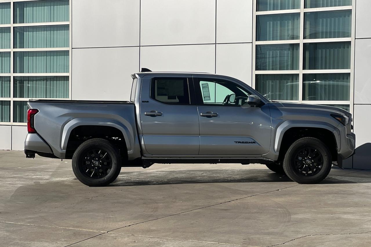 2025 Toyota Tacoma SR5 Ontario OR
