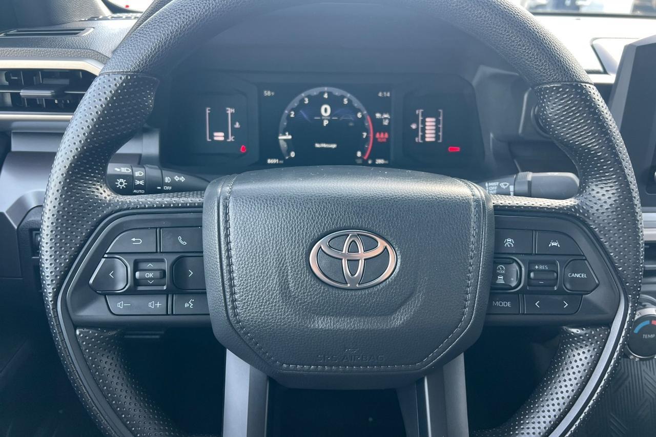 2025 Toyota Tacoma SR5 Ontario OR