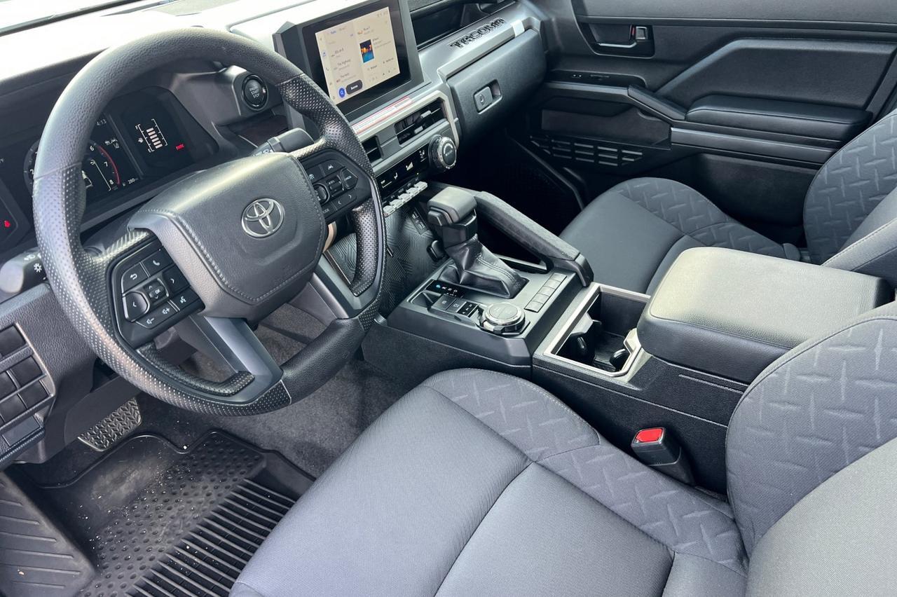 2025 Toyota Tacoma SR5 Ontario OR
