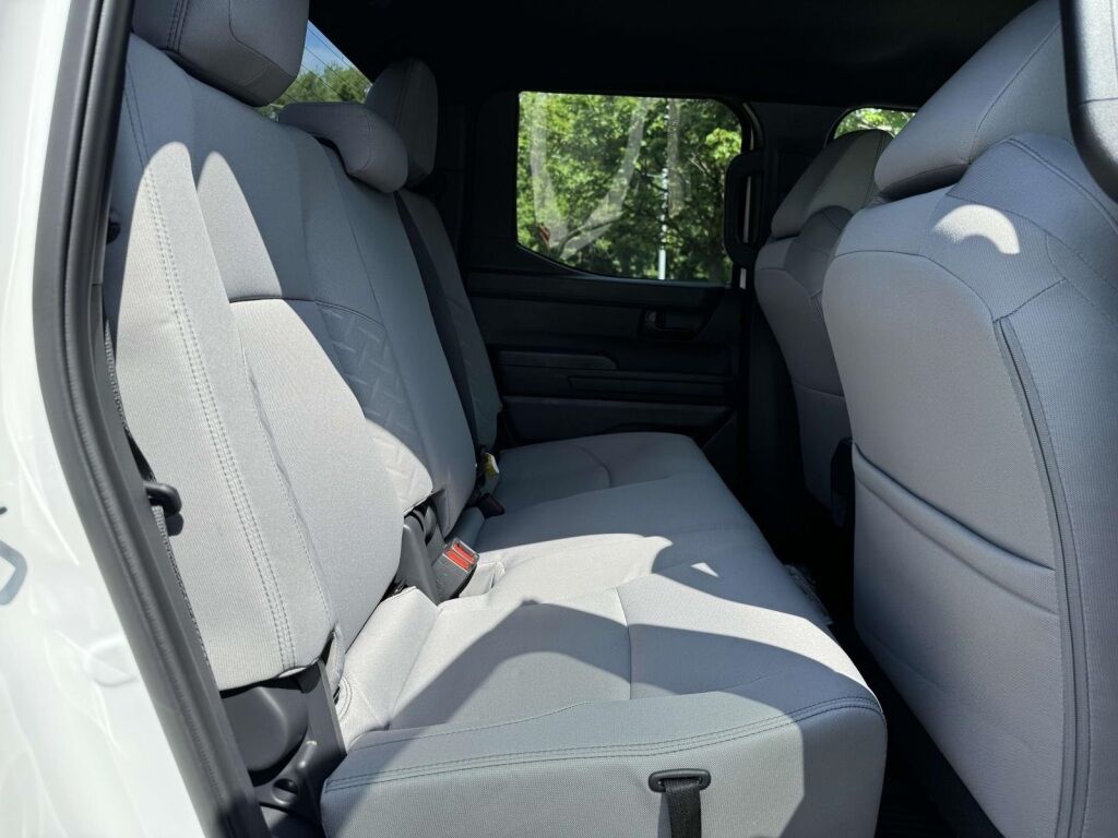 2025 Toyota Tacoma SR5 Fredericksburg VA