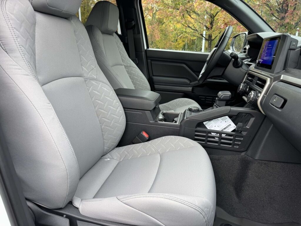 2025 Toyota Tacoma SR5 Fredericksburg VA