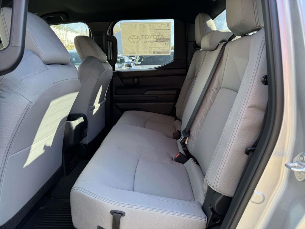 2025 Toyota Tacoma SR5 Fredericksburg VA