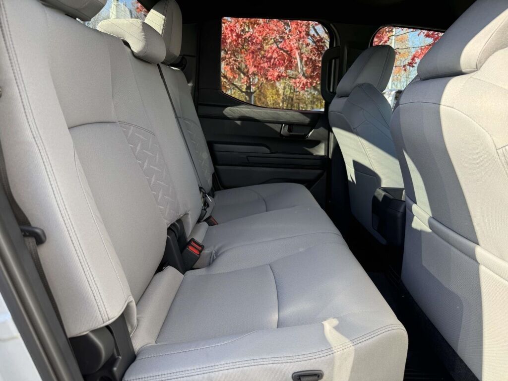 2025 Toyota Tacoma SR5 Fredericksburg VA