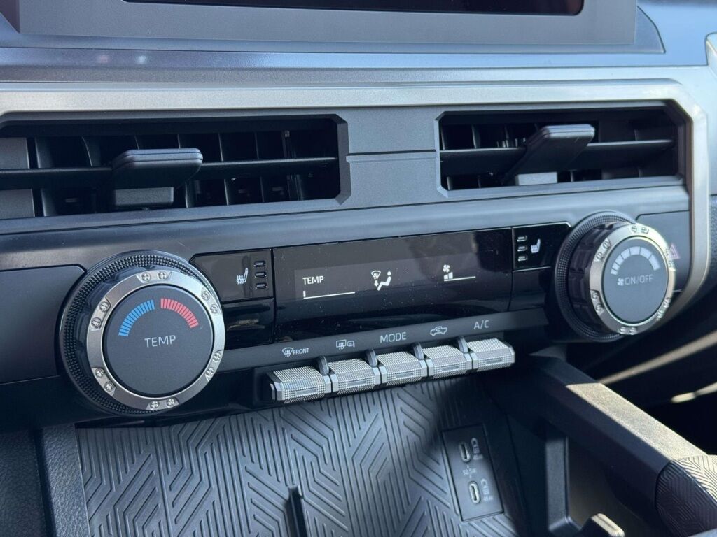 2025 Toyota Tacoma SR5 Fredericksburg VA