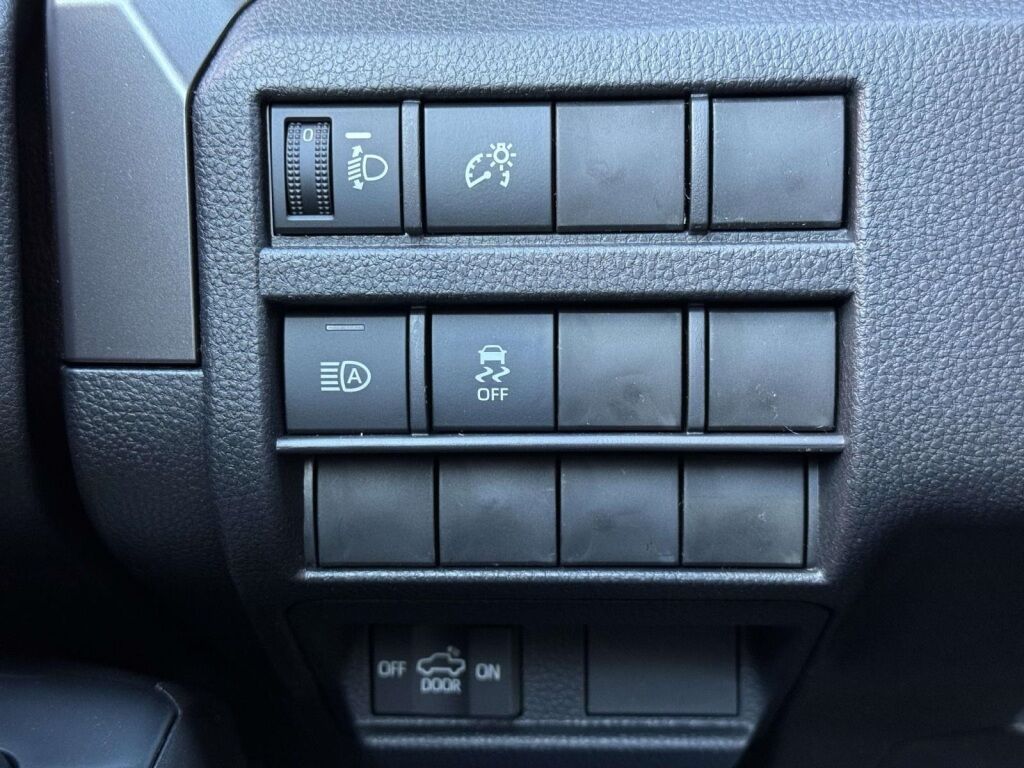 2025 Toyota Tacoma SR5 Fredericksburg VA