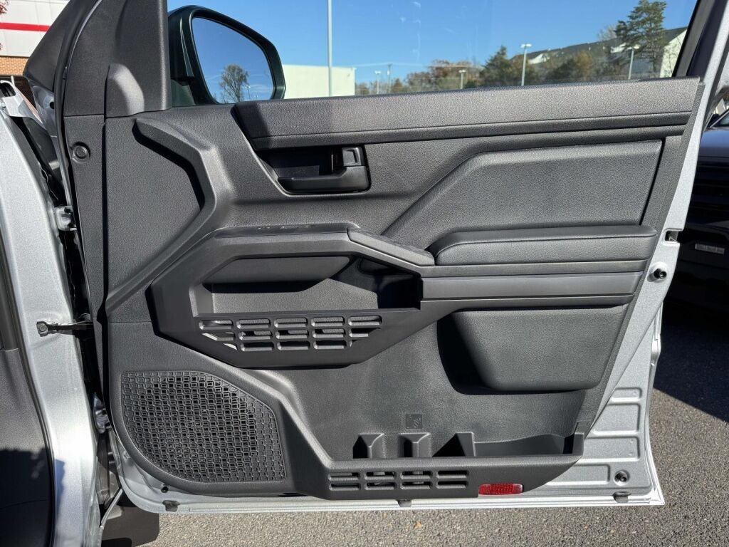 2025 Toyota Tacoma SR5 Fredericksburg VA