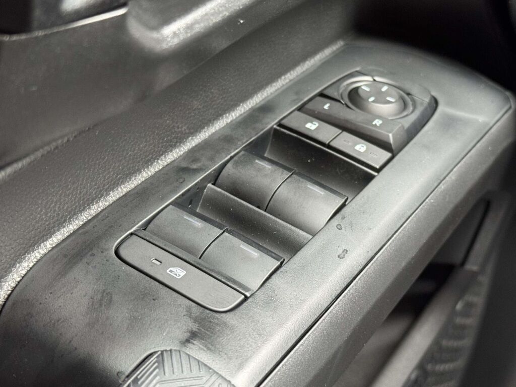 2025 Toyota Tacoma SR5 Fredericksburg VA