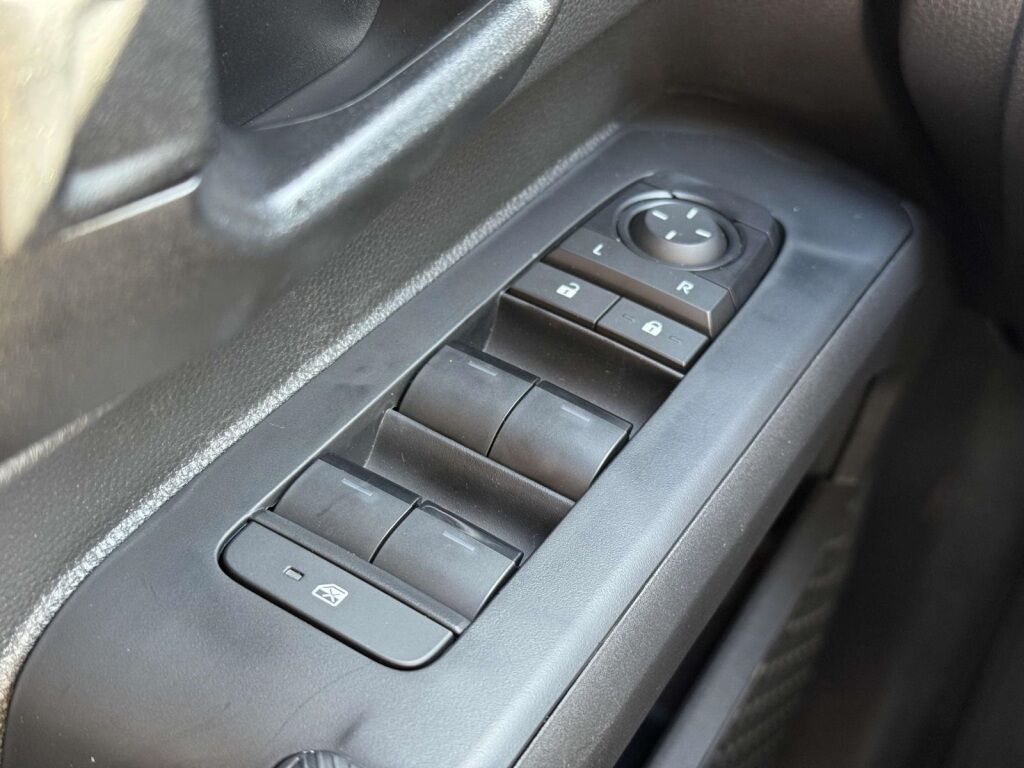 2025 Toyota Tacoma SR5 Fredericksburg VA