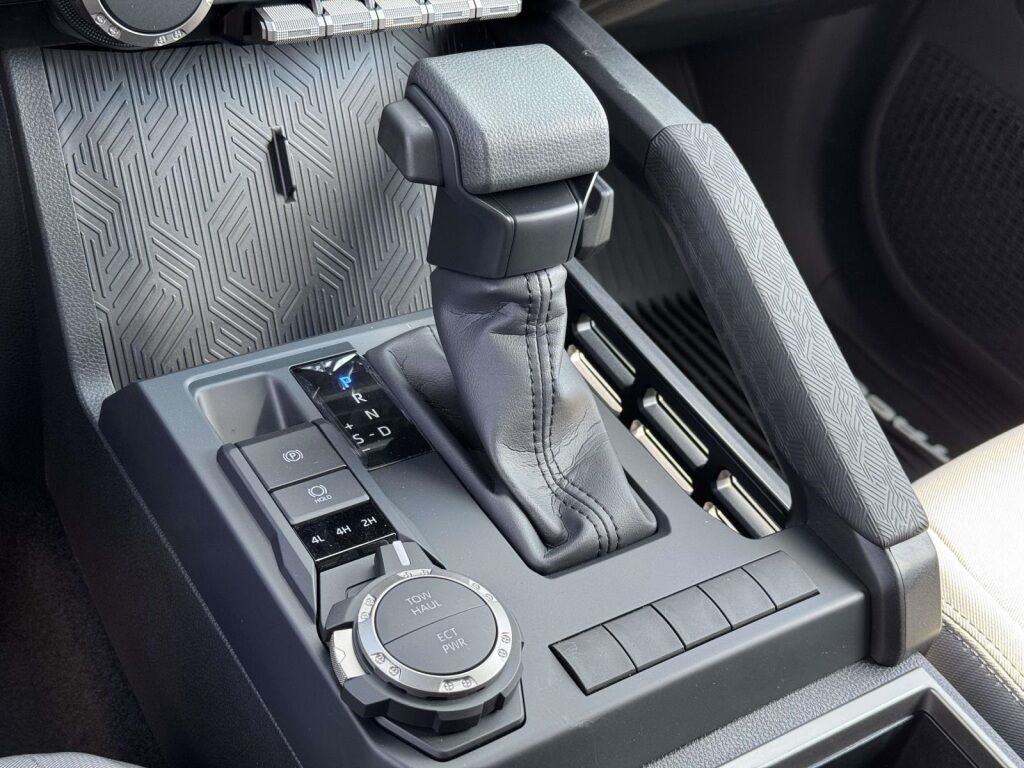 2025 Toyota Tacoma SR5 Fredericksburg VA