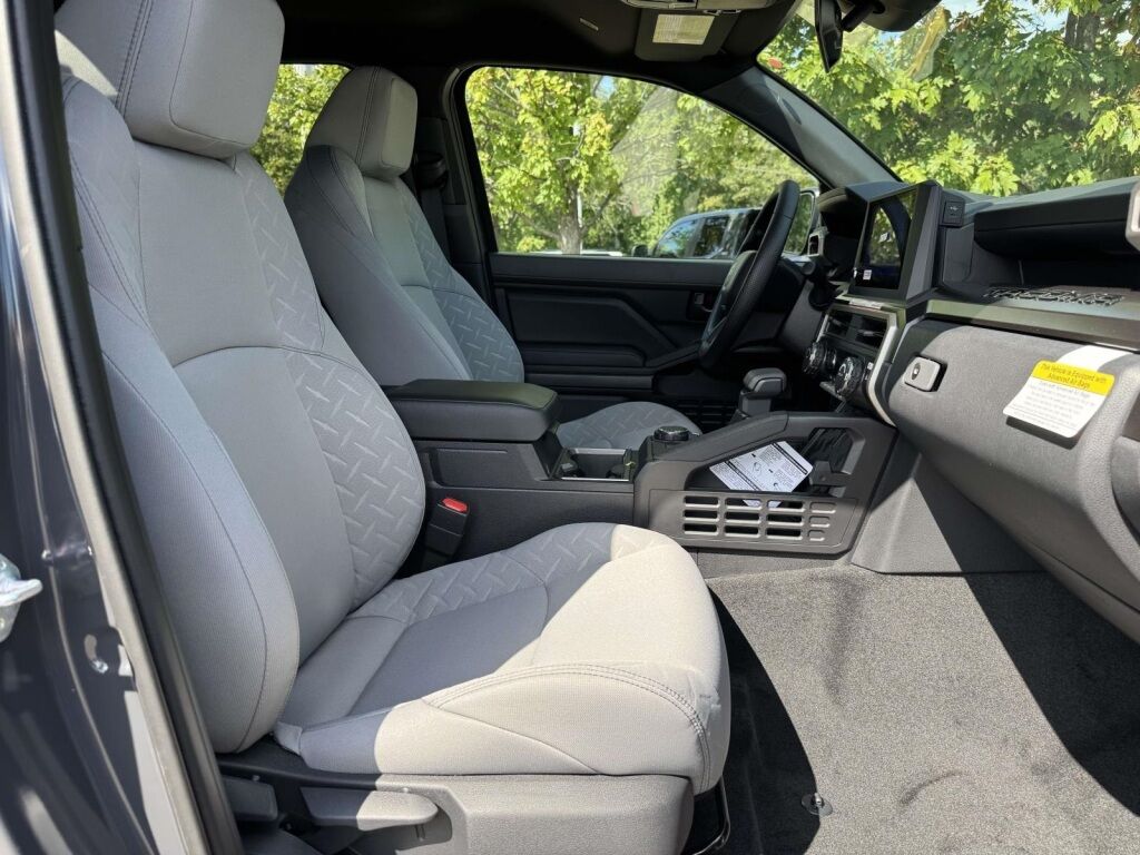2025 Toyota Tacoma SR5 Fredericksburg VA