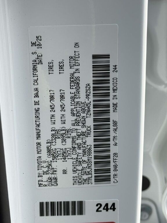 2025 Toyota Tacoma SR5 Fredericksburg VA