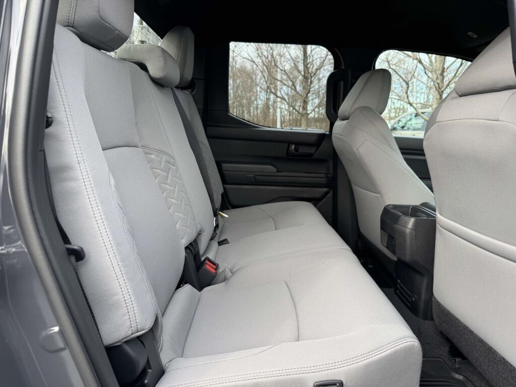 2025 Toyota Tacoma SR5 Fredericksburg VA