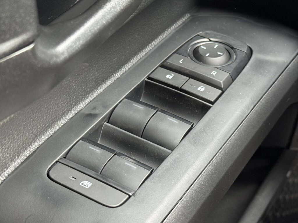 2025 Toyota Tacoma SR5 Fredericksburg VA