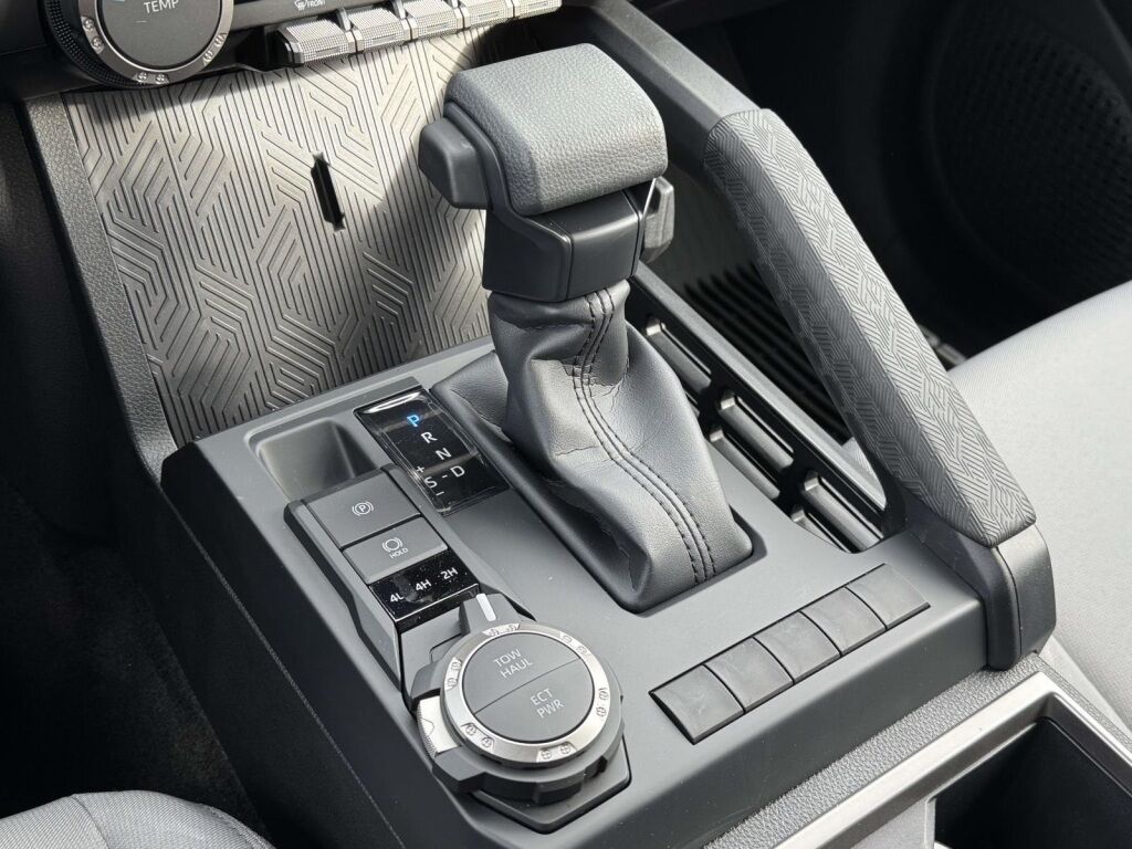 2025 Toyota Tacoma SR5 Fredericksburg VA