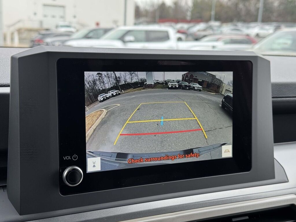 2025 Toyota Tacoma SR5 Fredericksburg VA