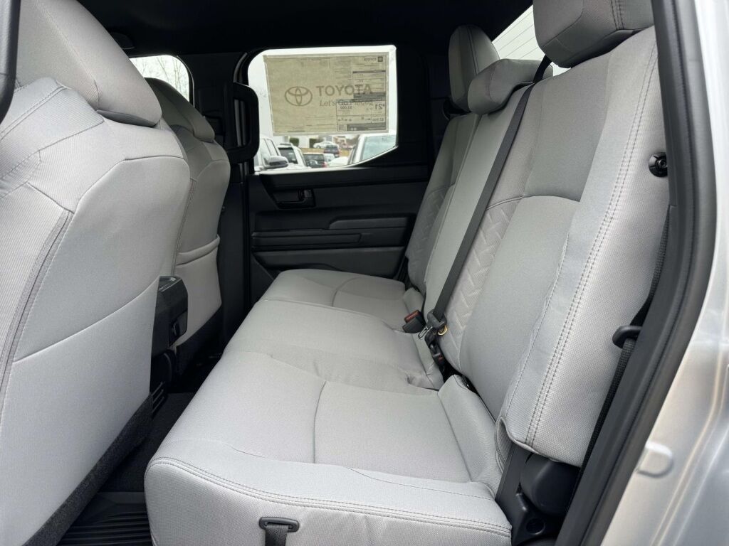 2025 Toyota Tacoma SR5 Fredericksburg VA