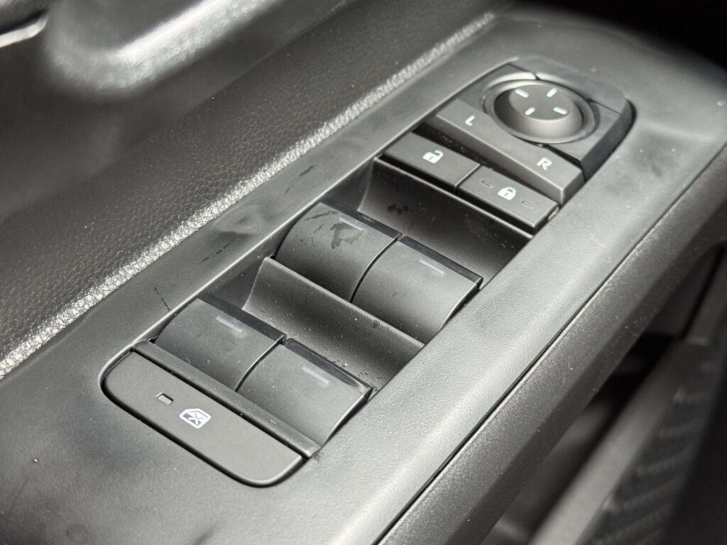 2025 Toyota Tacoma SR5 Fredericksburg VA