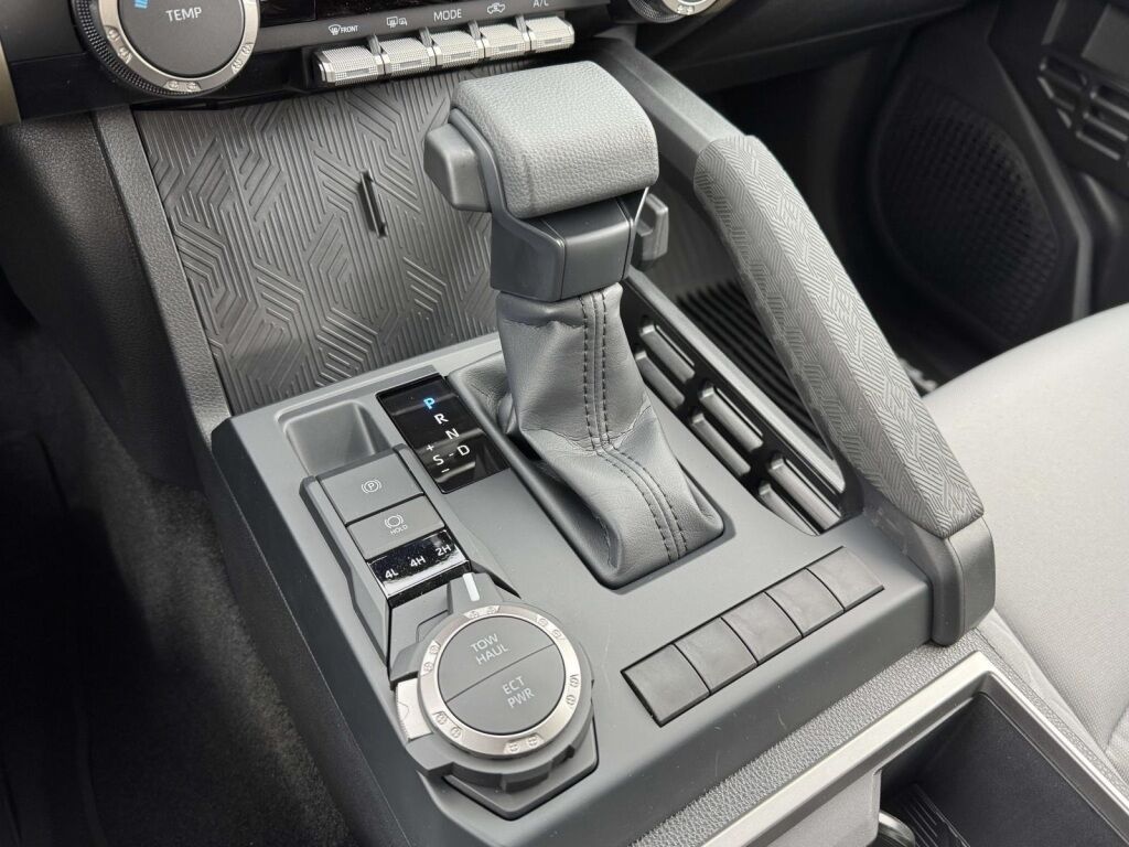 2025 Toyota Tacoma SR5 Fredericksburg VA