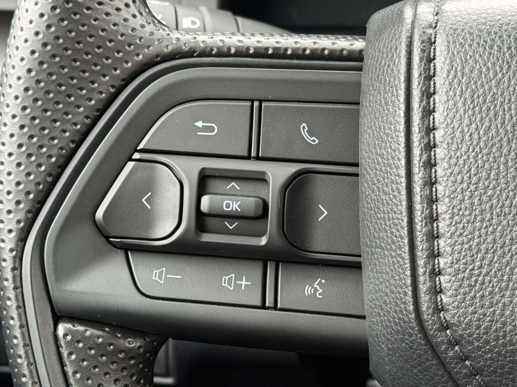 2025 Toyota Tacoma SR5 Fredericksburg VA