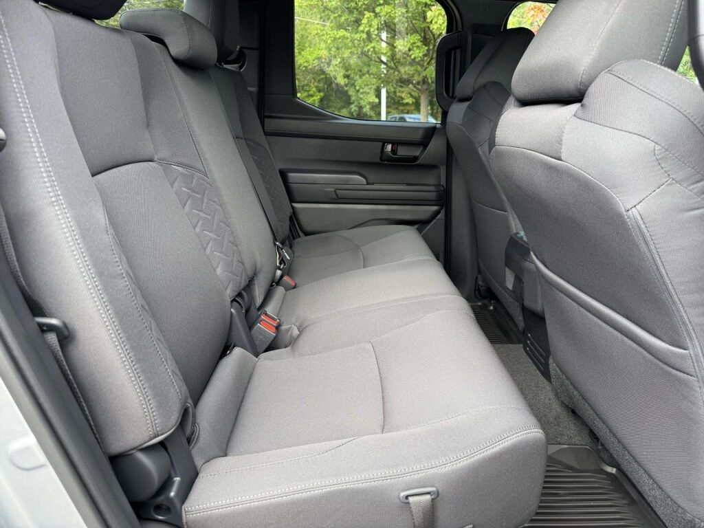 2025 Toyota Tacoma SR5 Fredericksburg VA