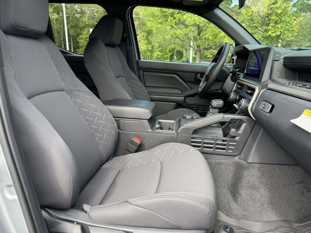 2025 Toyota Tacoma SR5 Fredericksburg VA