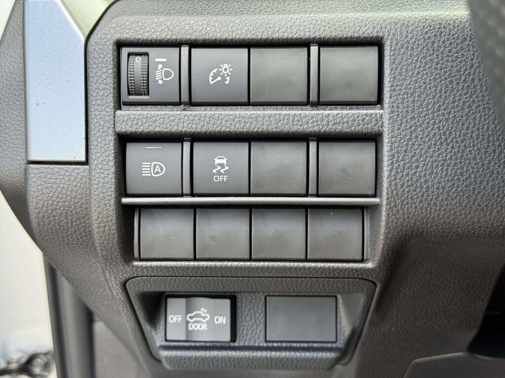 2025 Toyota Tacoma SR5 Fredericksburg VA