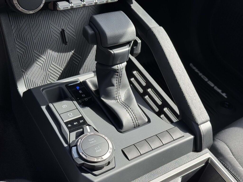 2025 Toyota Tacoma SR5 Fredericksburg VA