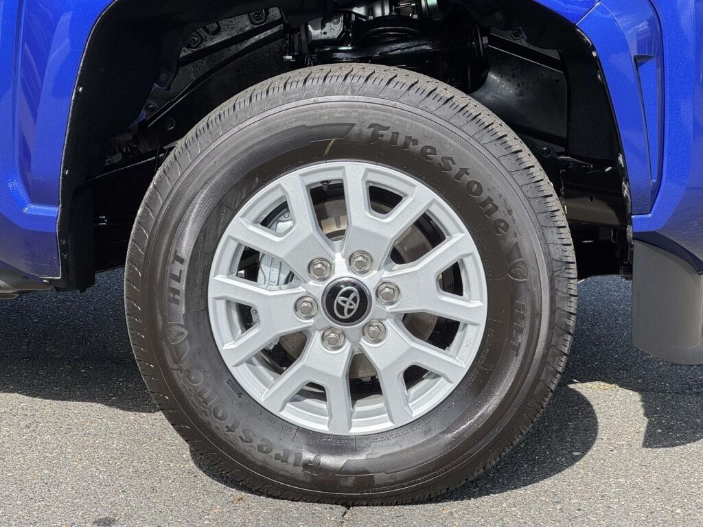 2025 Toyota Tacoma SR5 Fredericksburg VA