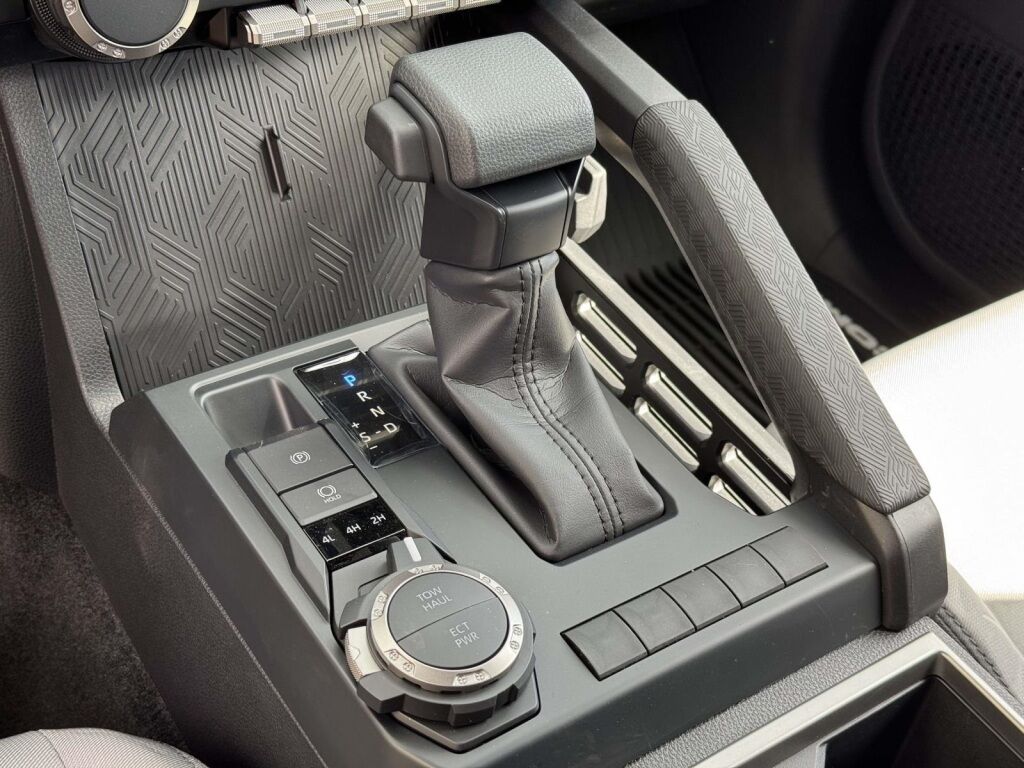 2025 Toyota Tacoma SR5 Fredericksburg VA