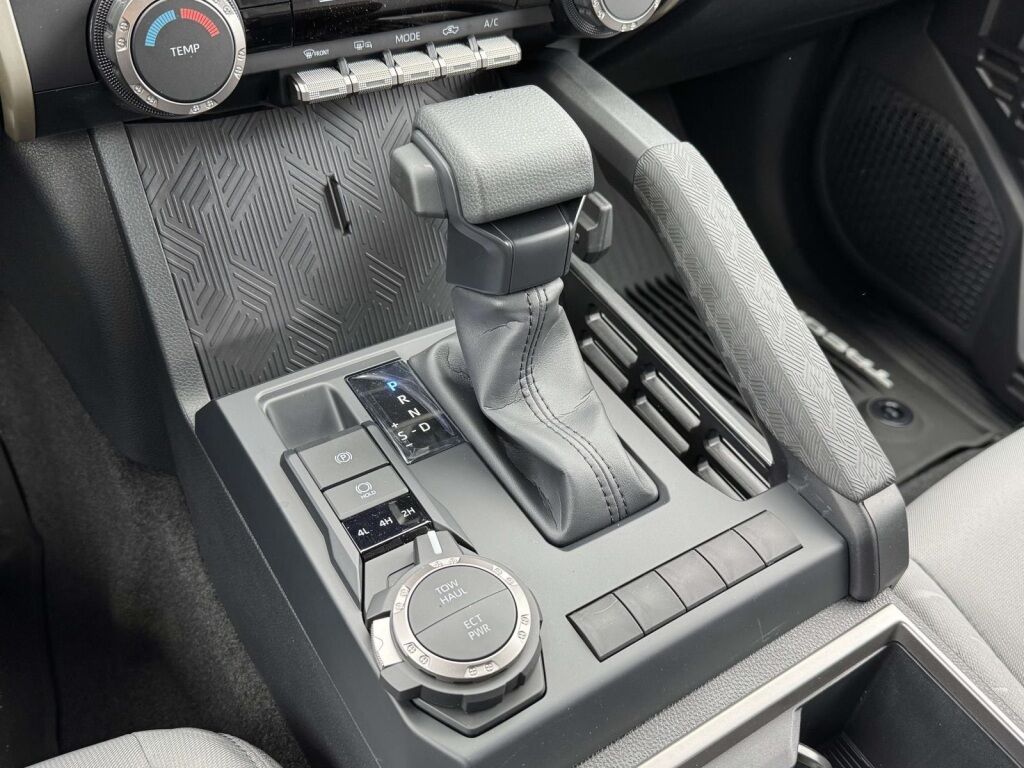 2025 Toyota Tacoma SR5 Fredericksburg VA