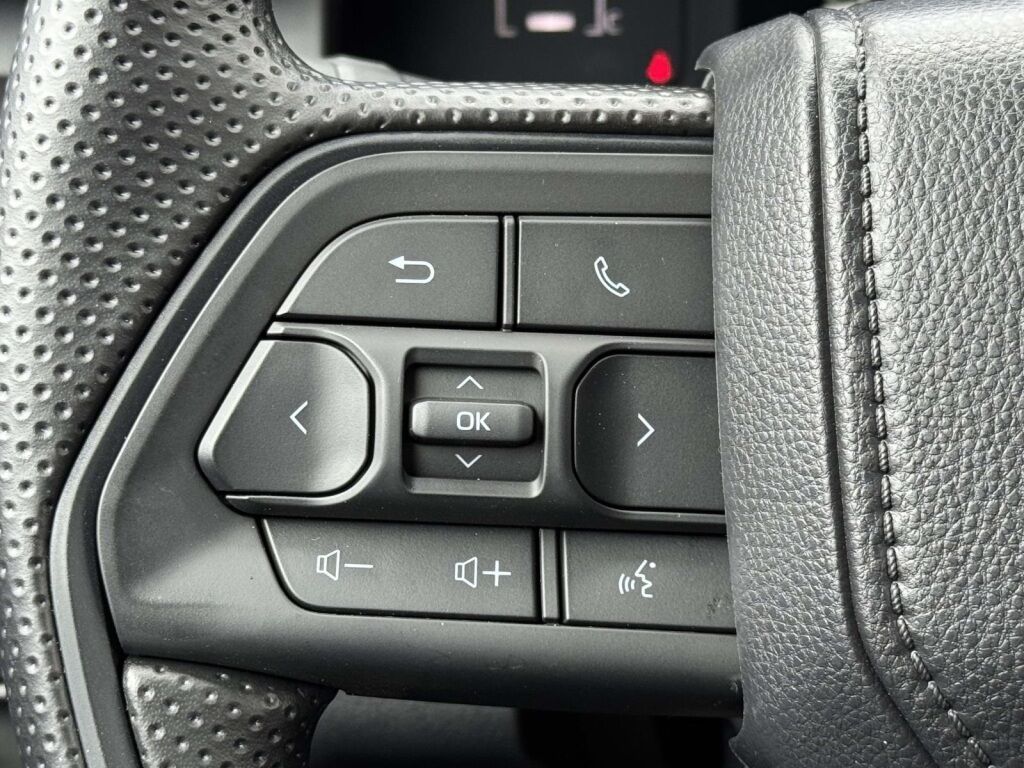 2025 Toyota Tacoma SR5 Fredericksburg VA